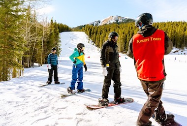 Lesson was so much fun time flew by, says new snowboarder #NewSkiAB